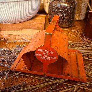 Vintage Brown & Williamson Tobacco Company cigarette roller/cutter with apron